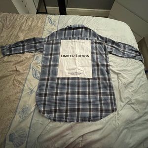 “limited edition” Boohoo button down shirt